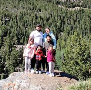 Meet your Posher, Luis